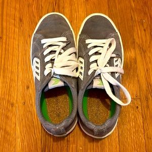 Cariuma Catiba Pro Sneakers